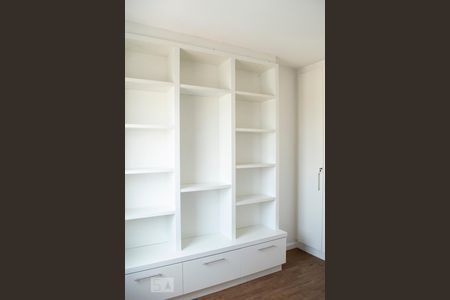 Apartamento à venda com 80m², 3 quartos e 1 vaga Apartamento à venda com 80m², 3 quartos e 1 vagaQUARTO 2