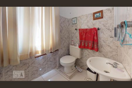 Apartamento à venda com 120m², 3 quartos e 1 vaga Apartamento à venda com 120m², 3 quartos e 1 vagaBanheiro