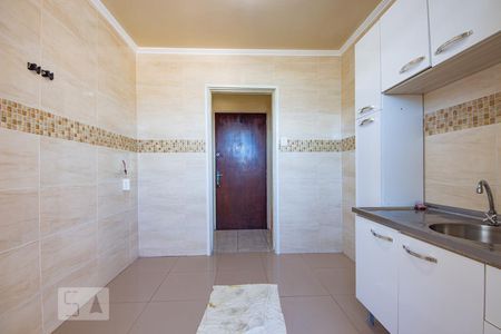 Cozinha  de apartamento à venda com 2 quartos, 60m² em Humaitá, Porto Alegre