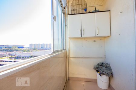 Lavanderia  de apartamento à venda com 2 quartos, 60m² em Humaitá, Porto Alegre