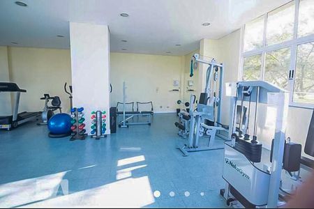 Apartamento à venda com 57m², 2 quartos e 1 vaga Apartamento à venda com 57m², 2 quartos e 1 vagaAcademia