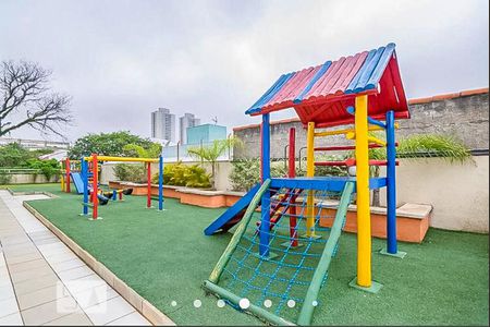 Apartamento à venda com 57m², 2 quartos e 1 vaga Apartamento à venda com 57m², 2 quartos e 1 vagaÁrea Comum - Playground