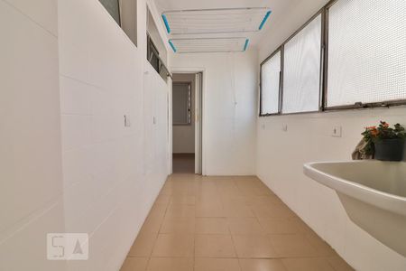 Apartamento à venda com 104m², 3 quartos e 1 vagaDetalhe da area de serviço