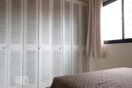 Quarto de apartamento para alugar com 1 quarto, 37m² em Indianópolis, São Paulo