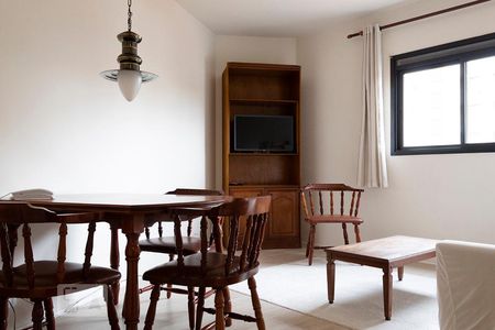 Sala de apartamento para alugar com 1 quarto, 37m² em Indianópolis, São Paulo