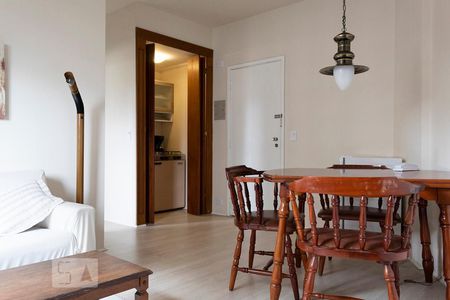 Sala de apartamento para alugar com 1 quarto, 37m² em Indianópolis, São Paulo