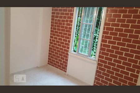 Quarto 1 de apartamento para alugar com 2 quartos, 65m² em Fátima, Niterói