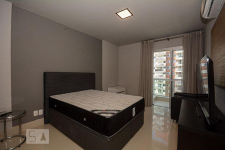 Apartamento para alugar com 80m², 2 quartos e 1 vagaSuíte