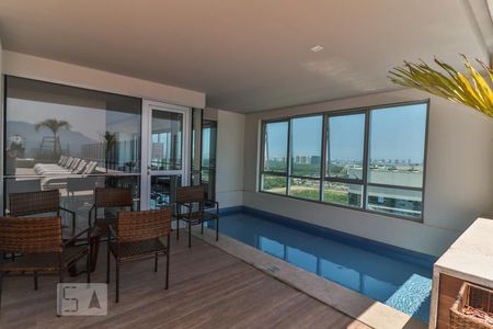 Apartamento para alugar com 80m², 2 quartos e 1 vagaÁrea Comum 