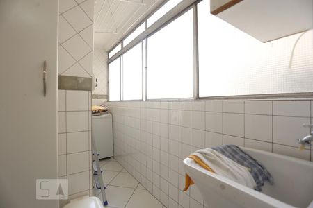 Apartamento à venda com 73m², 2 quartos e 1 vagaArea de serviço