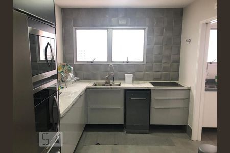 Apartamento à venda com 135m², 3 quartos e 2 vagas Apartamento à venda com 135m², 3 quartos e 2 vagascozinha