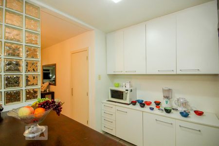 Apartamento à venda com 120m², 3 quartos e sem vagaCozinha