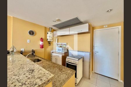 Apartamento à venda com 50m², 1 quarto e 1 vaga Apartamento à venda com 50m², 1 quarto e 1 vagaCozinha