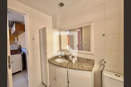 Apartamento à venda com 50m², 1 quarto e 1 vaga Apartamento à venda com 50m², 1 quarto e 1 vagaBanheiro
