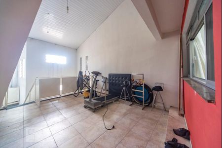 Casa à venda com 200m², 4 quartos e sem vagaVaranda  Interna 