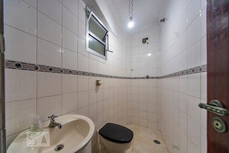 Casa à venda com 200m², 4 quartos e sem vagaBanheiro de S