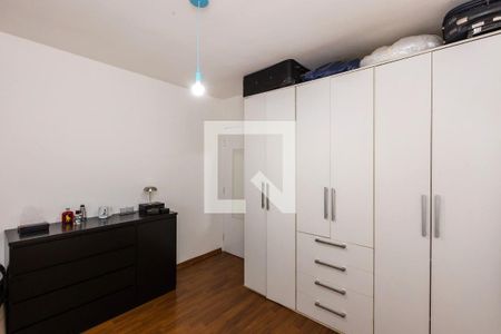 Casa à venda com 75m², 2 quartos e 2 vagas Casa à venda com 75m², 2 quartos e 2 vagasQuarto