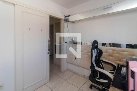 Quarto 1 de apartamento à venda com 2 quartos, 65m² em Teresópolis, Porto Alegre