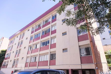 Apartamento à venda com 120m², 3 quartos e 2 vagasFachada