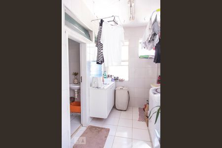 Apartamento à venda com 120m², 3 quartos e 2 vagasÁrea de Serviço