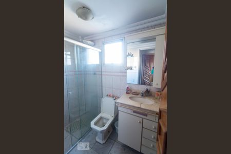 Banheiro de apartamento para alugar com 2 quartos, 64m² em Vila Ema, São Paulo