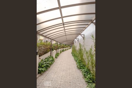 Apartamento à venda com 78m², 2 quartos e sem vagaÁrea comum