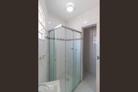 Banheiro de casa para alugar com 1 quarto, 50m² em Vila Aurora (zona Norte), São Paulo