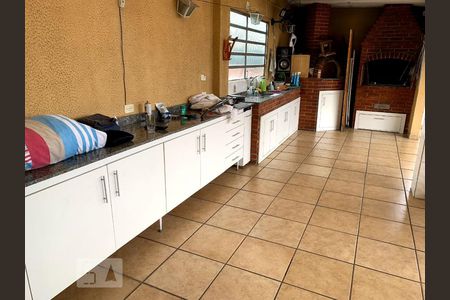 Casa à venda com 400m², 5 quartos e 2 vagas Casa à venda com 400m², 5 quartos e 2 vagasChurrasqueira