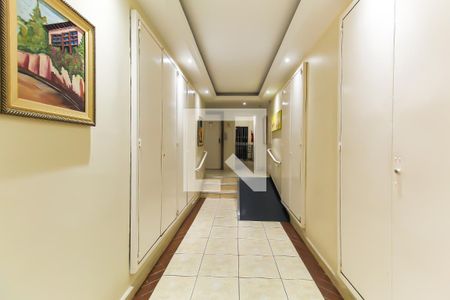 Apartamento à venda com 50m², 1 quarto e sem vaga Apartamento à venda com 50m², 1 quarto e sem vagaHall