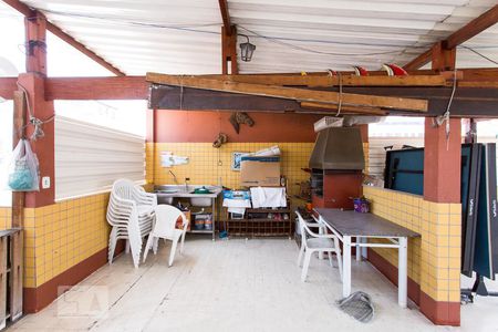 Casa à venda com 370m², 4 quartos e 3 vagasTerraço e Churrasqueira