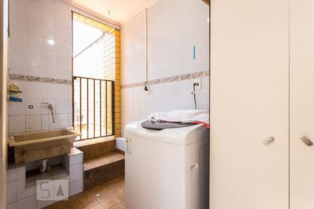 Casa à venda com 370m², 4 quartos e 3 vagasÁrea de Serviço