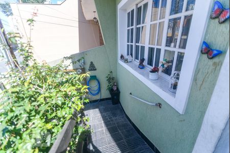 Casa à venda com 110m², 3 quartos e 1 vaga Casa à venda com 110m², 3 quartos e 1 vagaÁrea Externa