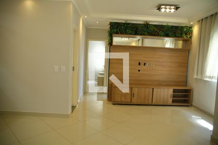 Sala de apartamento para alugar com 2 quartos, 80m² em Planalto, São Bernardo do Campo