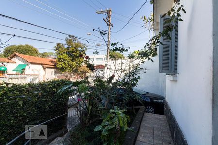 Casa à venda com 210m², 3 quartos e 4 vagasJardim da entrada