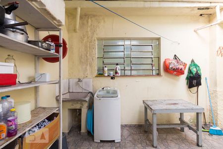 Casa à venda com 210m², 3 quartos e 4 vagasÁrea de Serviço