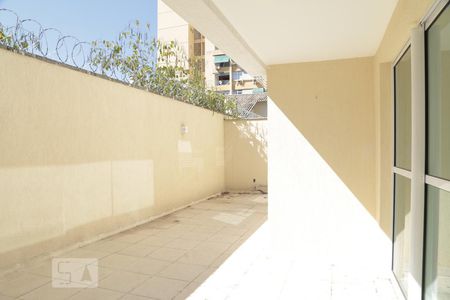 Apartamento à venda com 93m², 2 quartos e 1 vagavaranda