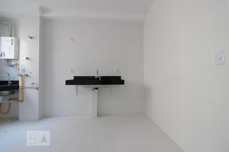 Cozinha de apartamento à venda com 2 quartos, 46m² em Jardim Íris, São Paulo