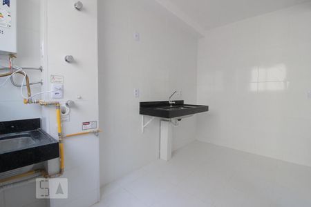 Cozinha de apartamento à venda com 2 quartos, 46m² em Jardim Íris, São Paulo