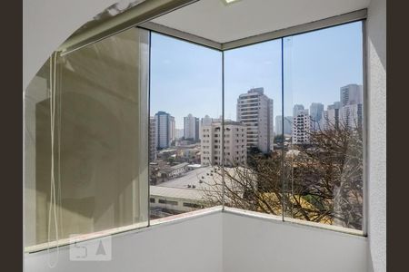 Apartamento à venda com 2 quartos, 50m² em Vila Gumercindo, São Paulo