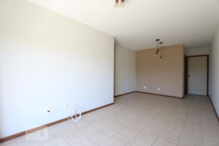 Sala de apartamento à venda com 3 quartos, 85m² em Pechincha, Rio de Janeiro