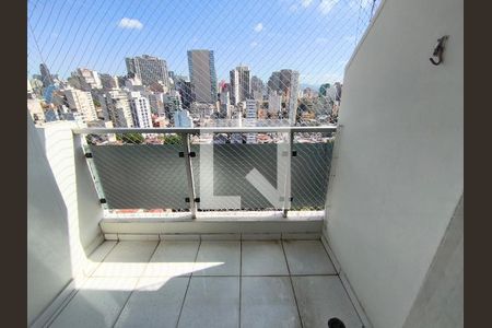 Varanda de apartamento para alugar com 3 quartos, 90m² em Liberdade, São Paulo