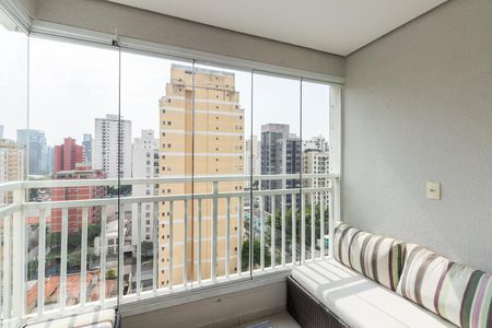 Varanda de apartamento para alugar com 2 quartos, 73m² em Vila Nova Conceição, São Paulo