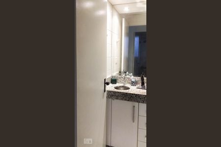 Apartamento para alugar com 41m², 1 quarto e 1 vaga Apartamento para alugar com 41m², 1 quarto e 1 vagaBanheiro