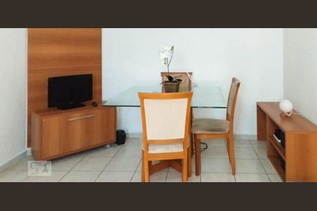 Sala  de apartamento para alugar com 1 quarto, 41m² em Vila Bertioga, São Paulo
