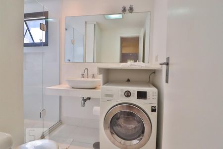 Apartamento para alugar com 100m², 3 quartos e 2 vagas Apartamento para alugar com 100m², 3 quartos e 2 vagasBanheiro