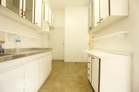 Apartamento à venda com 230m², 3 quartos e 1 vagaCozinha