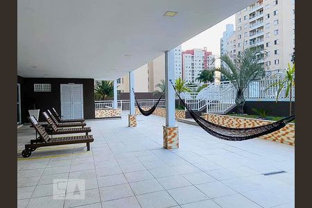 Apartamento à venda com 58m², 2 quartos e 2 vagas Apartamento à venda com 58m², 2 quartos e 2 vagasÁrea comum - Piscina