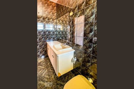 Banheiro da Suíte de casa para alugar com 3 quartos, 167m² em Vila Moreira, Guarulhos