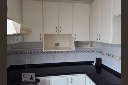 Cozinha de apartamento para alugar com 2 quartos, 53m² em Santa Terezinha, São Bernardo do Campo