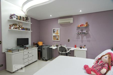 Casa à venda com 580m², 5 quartos e sem vaga Casa à venda com 580m², 5 quartos e sem vagaSuíte 5
